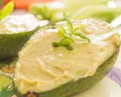 Guacamole με γιαούρτι