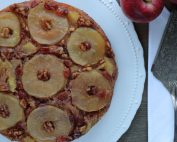 αναποδη μηλοπιτα