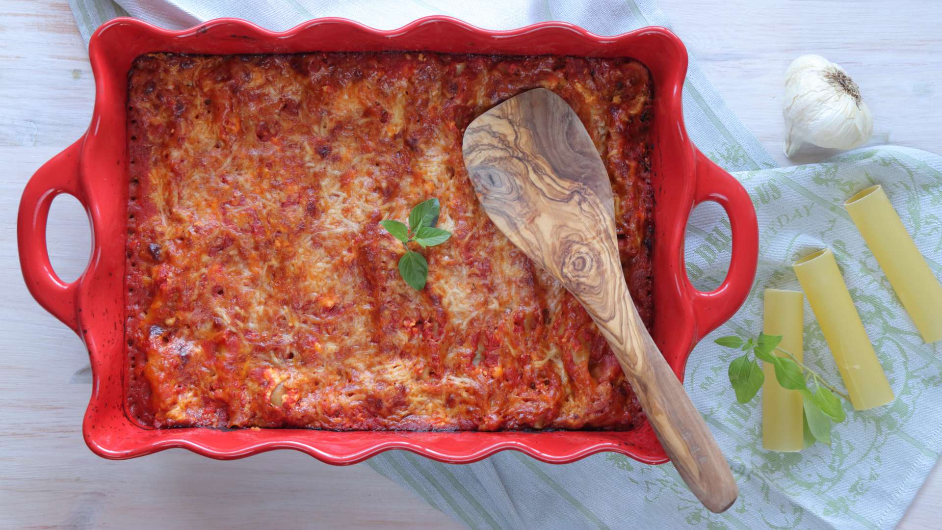 kanelonia me kima kai feta