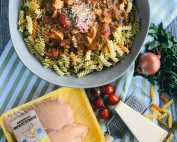 Ζυμαρικά με κοτόπουλο και σπανάκι