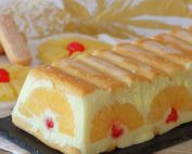 Γλυκό ψυγείου με γιαούρτι και ανανά