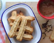 κουλουράκια με κρασί νηστίσιμα