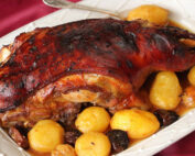 Γουρουνόπουλο με κάστανα