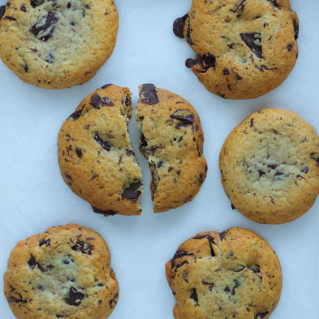 Νηστίσιμα vegan μπισκότα με κομμάτια σοκολάτας