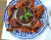 Πικάντικη σάλτσα με ουίσκι για ψητό κοτόπουλο