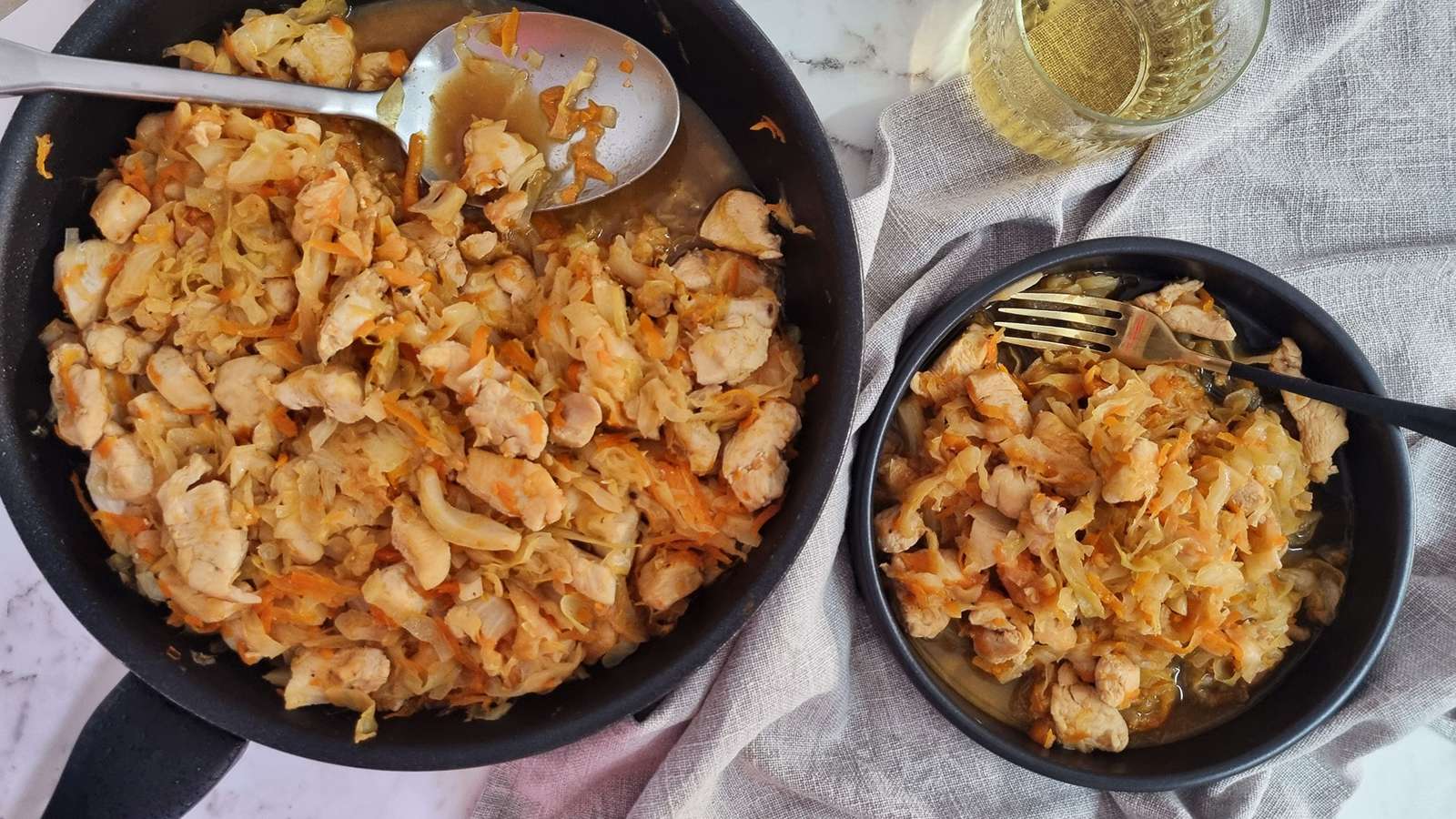 Κοτόπουλο με λάχανο κατσαρόλας